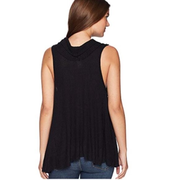 Free People Black Swing it Cowl - Picture 3 of 11